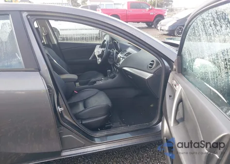 2013 Mazda Mazda3 I Grand Touring из США, поврежденный, VIN JM1BL1MP6D1834805